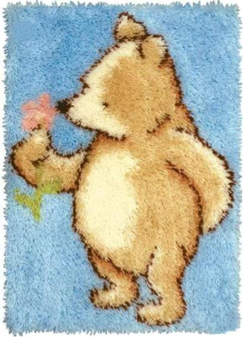 GLAECYY Hook Rug Kits,Bear Rug Making Kits and Adults Beginners Needlework Embroidery DIY Craft Rug Hook Rugs Kits for Home Decoration 20" X 15" - Image 1